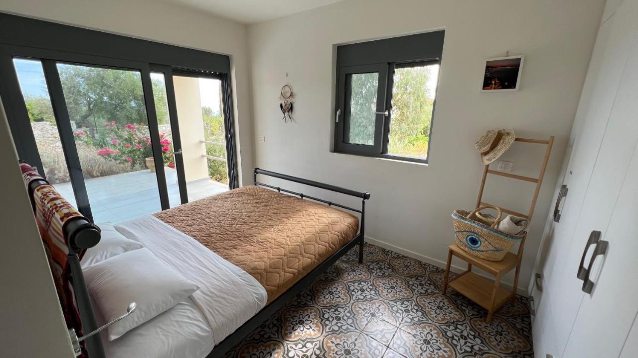 Luxurious Villa At A Unique Spot Agios Nikolaos  Eksteriør bilde