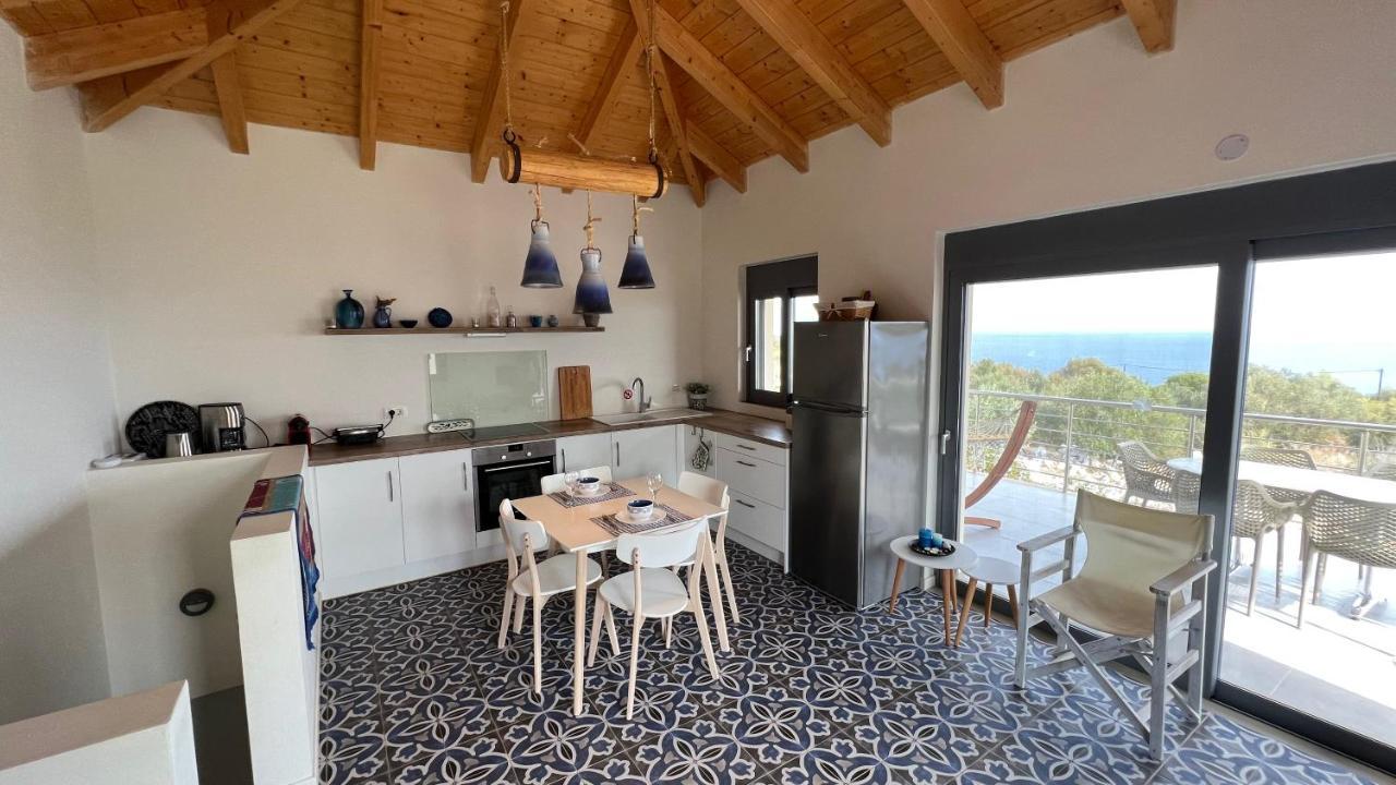 Luxurious Villa At A Unique Spot Agios Nikolaos  Eksteriør bilde