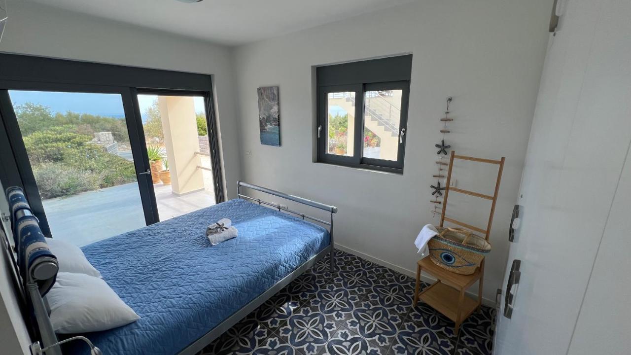 Luxurious Villa At A Unique Spot Agios Nikolaos  Eksteriør bilde